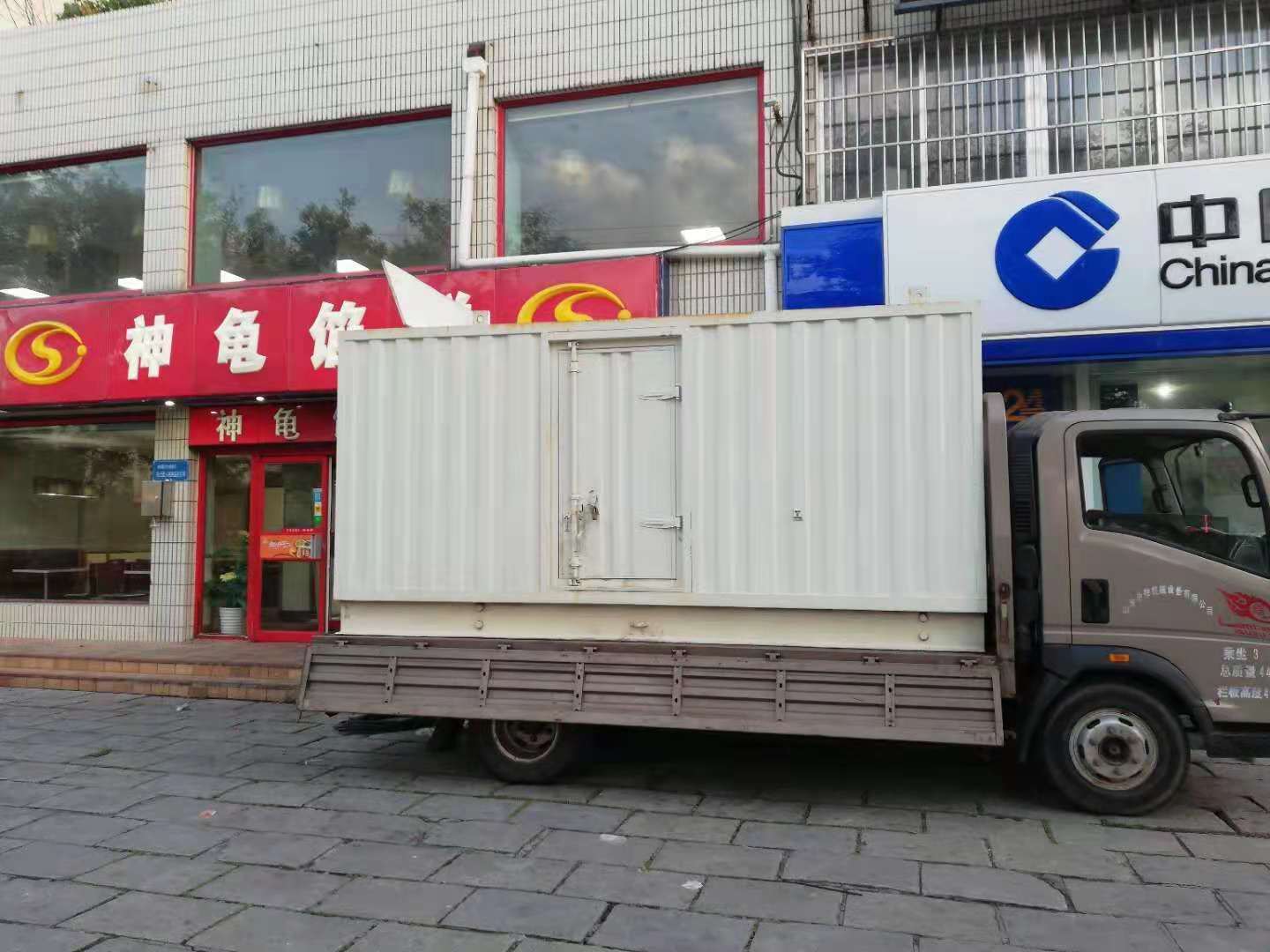 佳木斯出租发电机-柴油发电机组错误的启动方式
